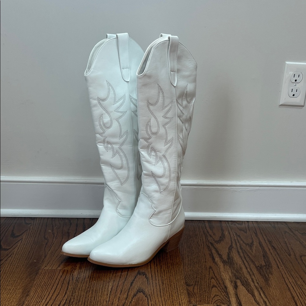 Amazon White Heeled Western Boots